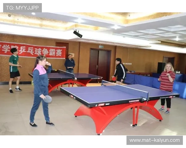 运动员外语学习成趋势，国际交流推动乒乓球文化传播